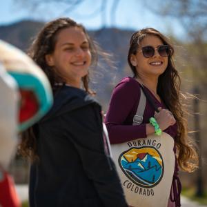 Walking and Having a Picnic on the Animas River Trail During Spring | Hans Hollenbeck