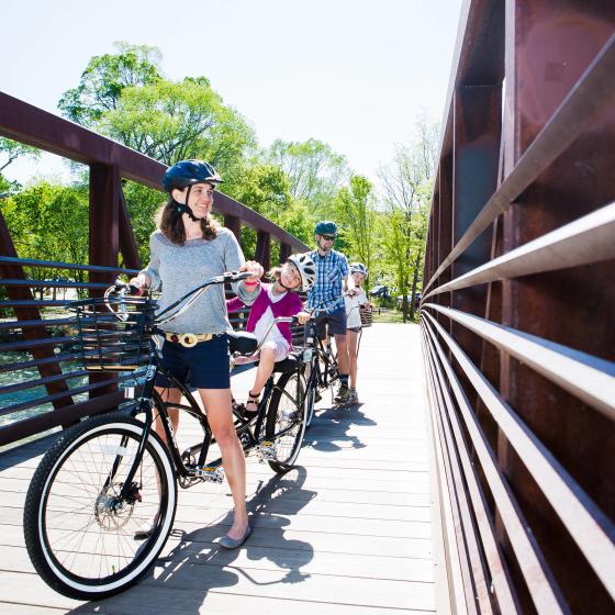 Tandem_bike_rental_Family_Animas_RiverTrail